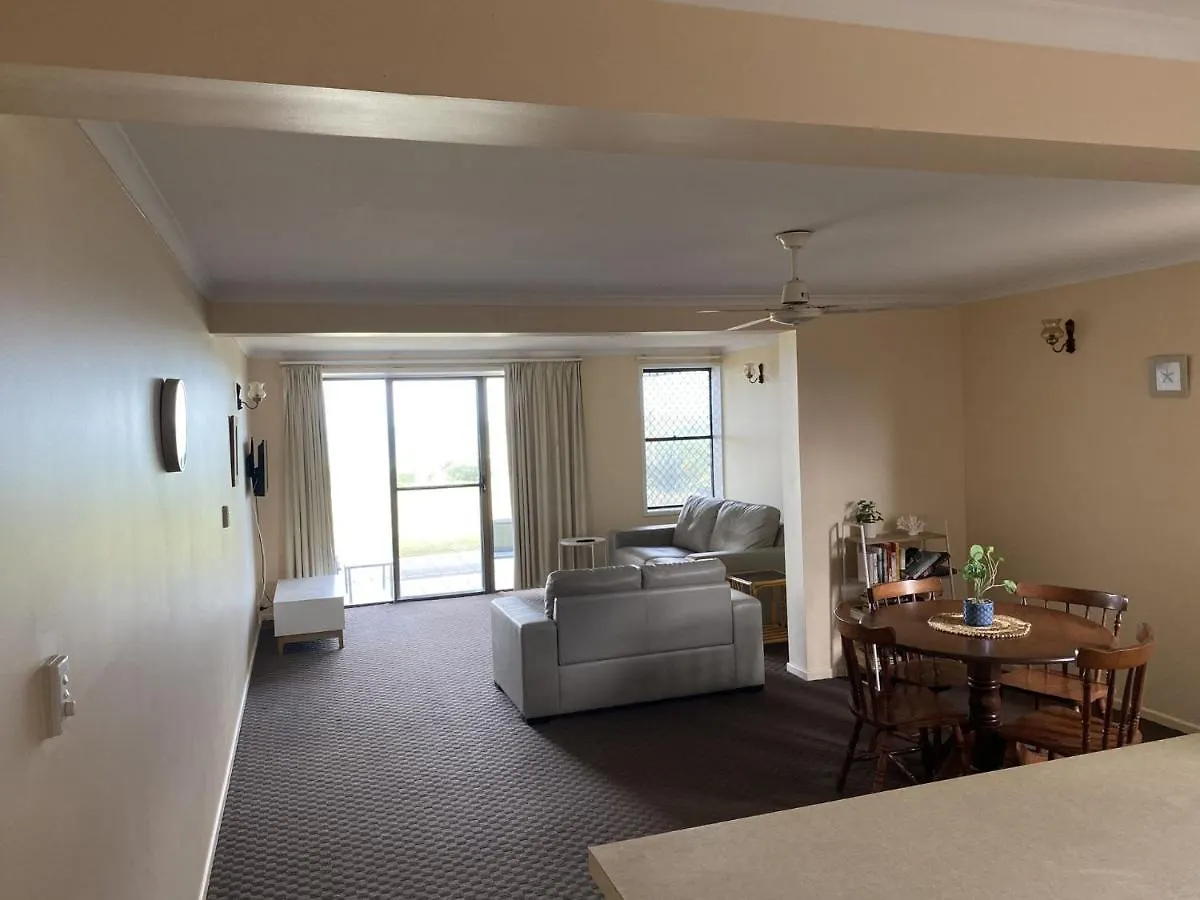 Horizons Unit 2 Beachfront Unit Bargara 0*,  Australia